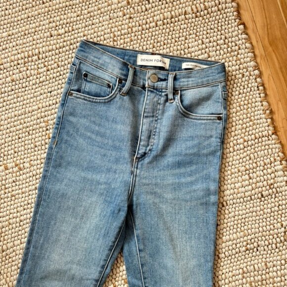 DENIM FORUM The Lola High Rise Skinny Jeans- Size 24W, 26L (NWOT) - Picture 3 of 8